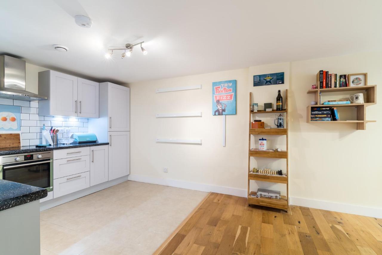 Appartement Fantastic Central Brixton Flat For Up To 6 Guests à Londres Extérieur photo